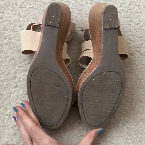 EUC Nude Madden Girl Cork wedges - Picture 4 of 8